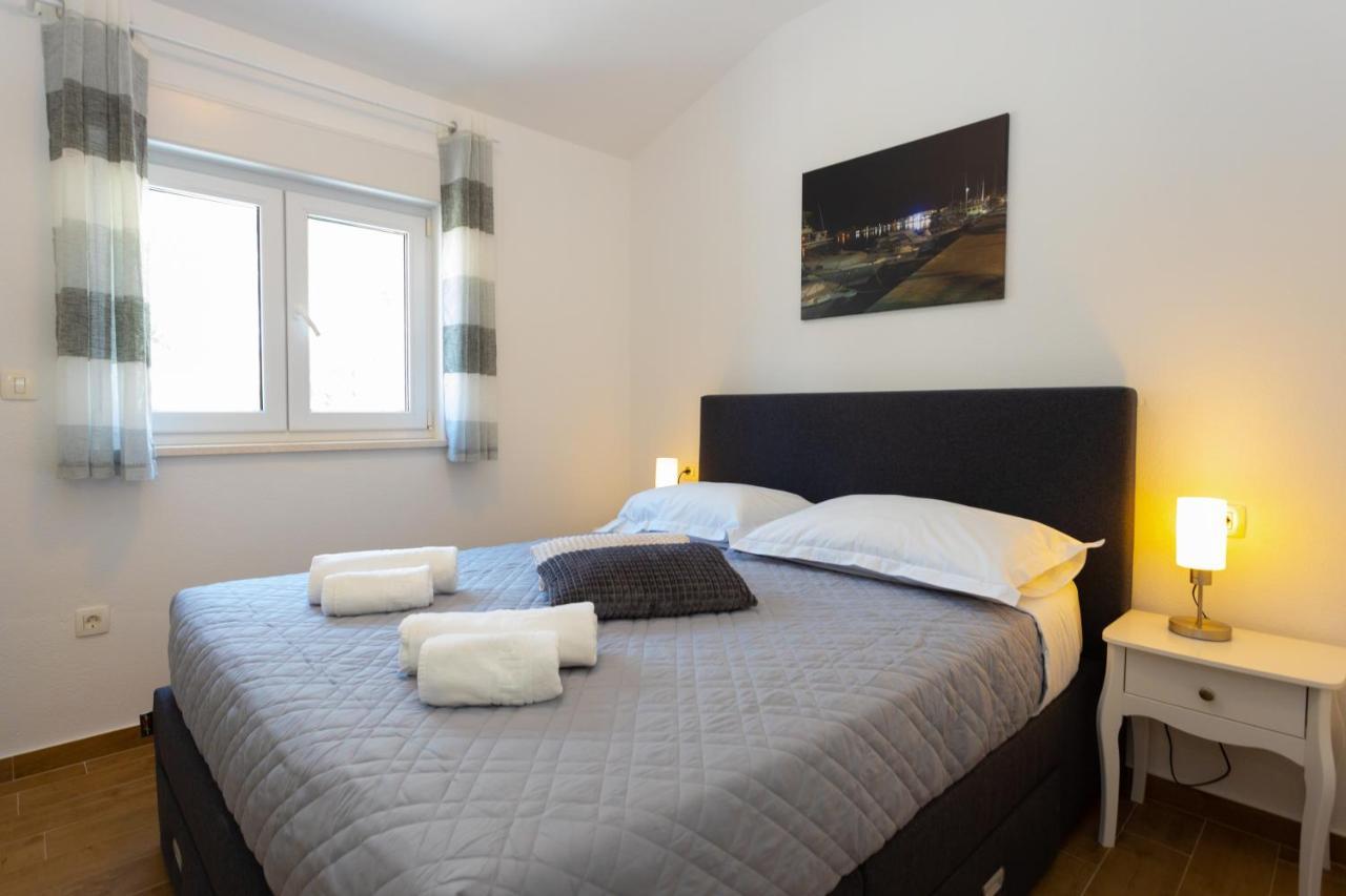 Apartments Jasa Deluxe Makarska Ngoại thất bức ảnh