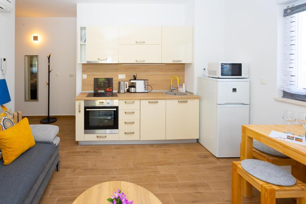Apartments Jasa Deluxe Makarska Ngoại thất bức ảnh