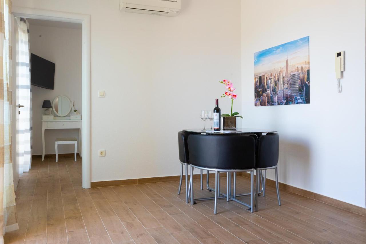 Apartments Jasa Deluxe Makarska Ngoại thất bức ảnh