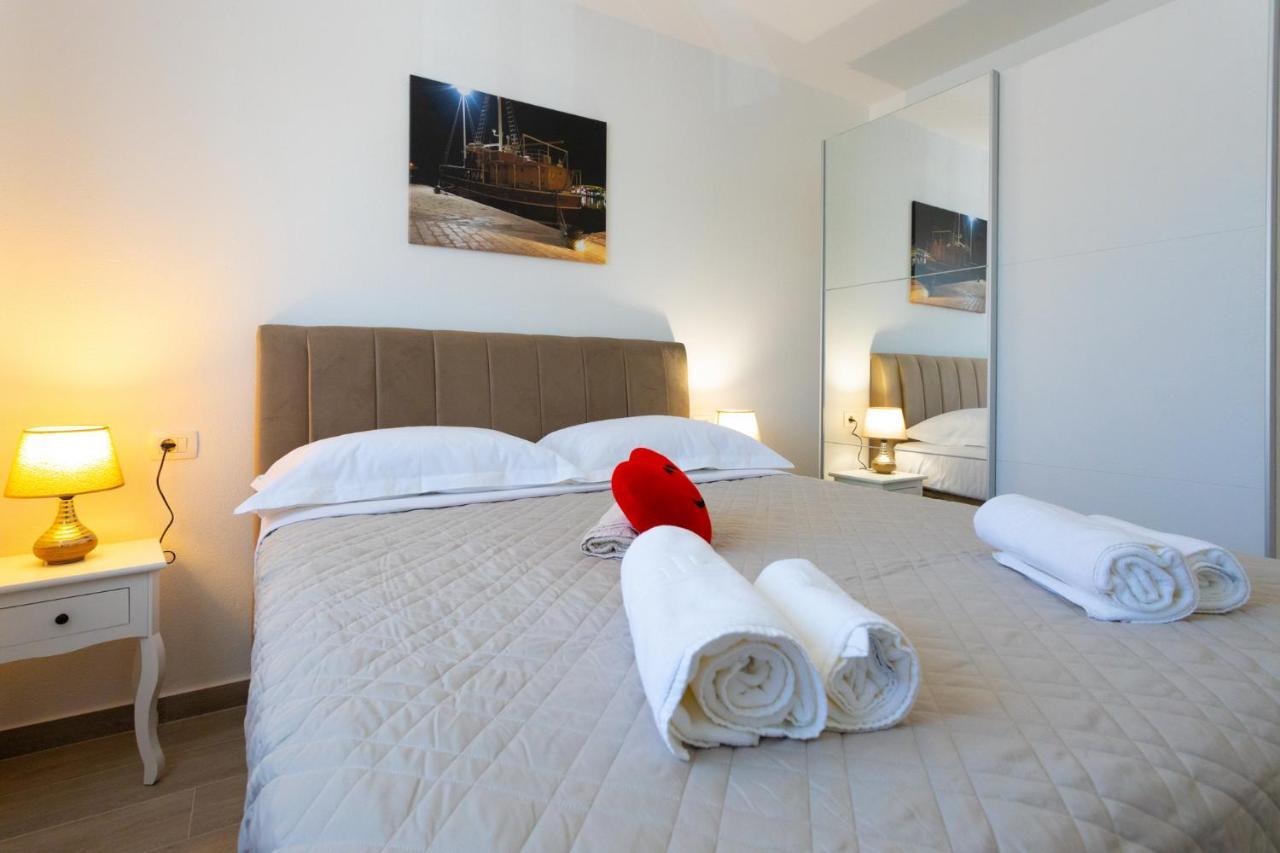 Apartments Jasa Deluxe Makarska Ngoại thất bức ảnh