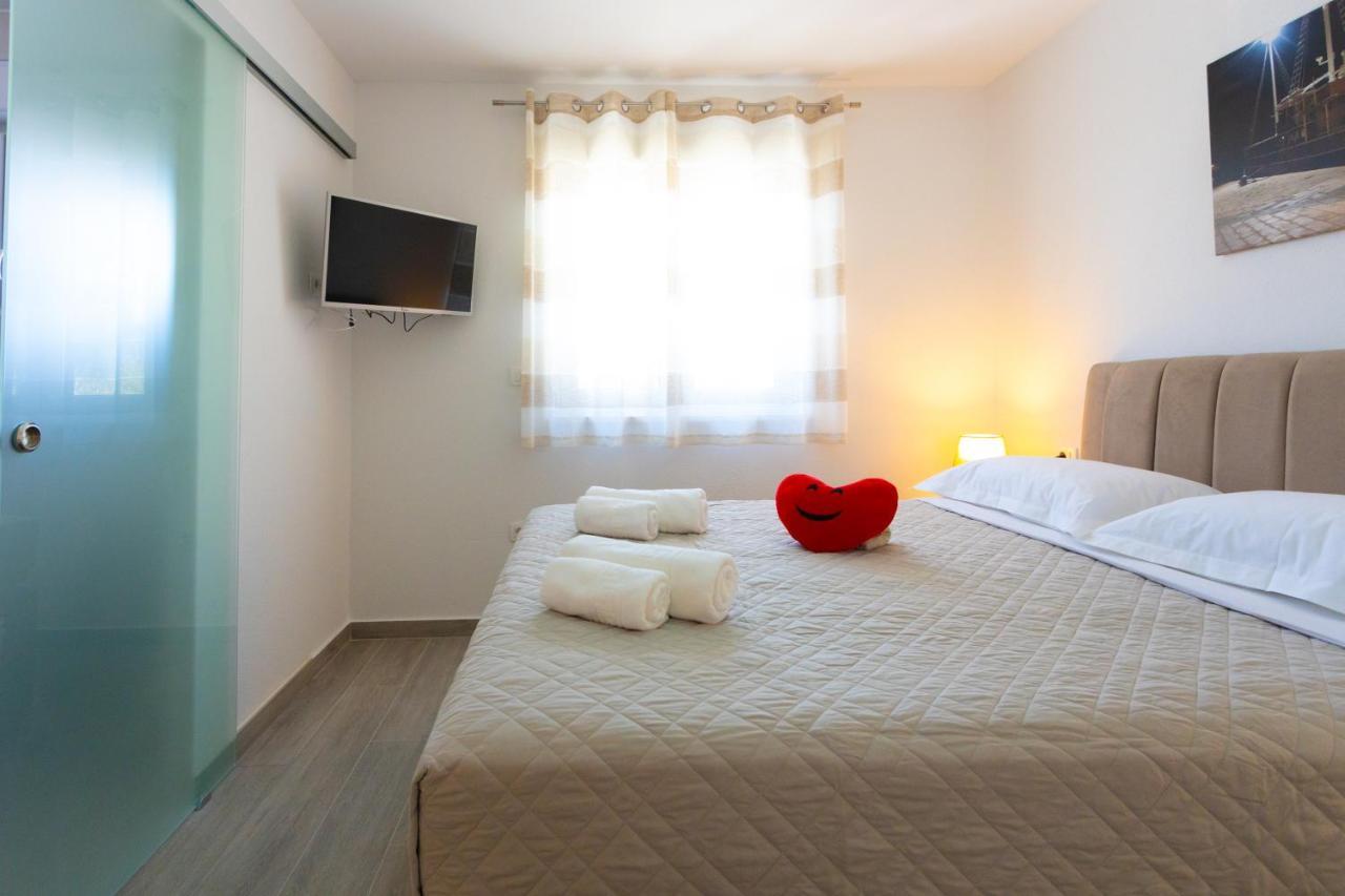 Apartments Jasa Deluxe Makarska Ngoại thất bức ảnh