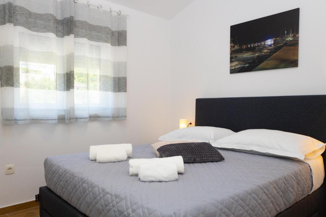 Apartments Jasa Deluxe Makarska Ngoại thất bức ảnh